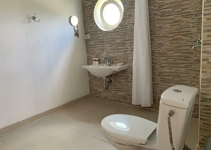 онгъл юг Pensiune